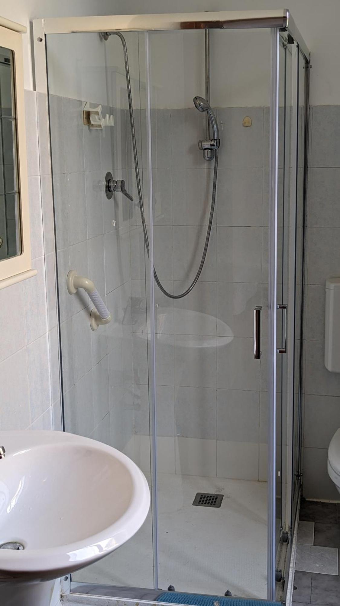Lake Como Modern And Cozy Apt Live Like A Local Exterior photo